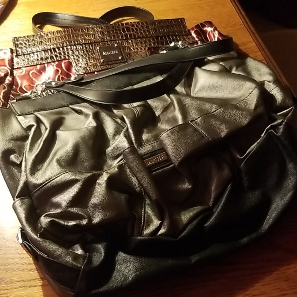 Miche Handbag With Additional Shell - image 1